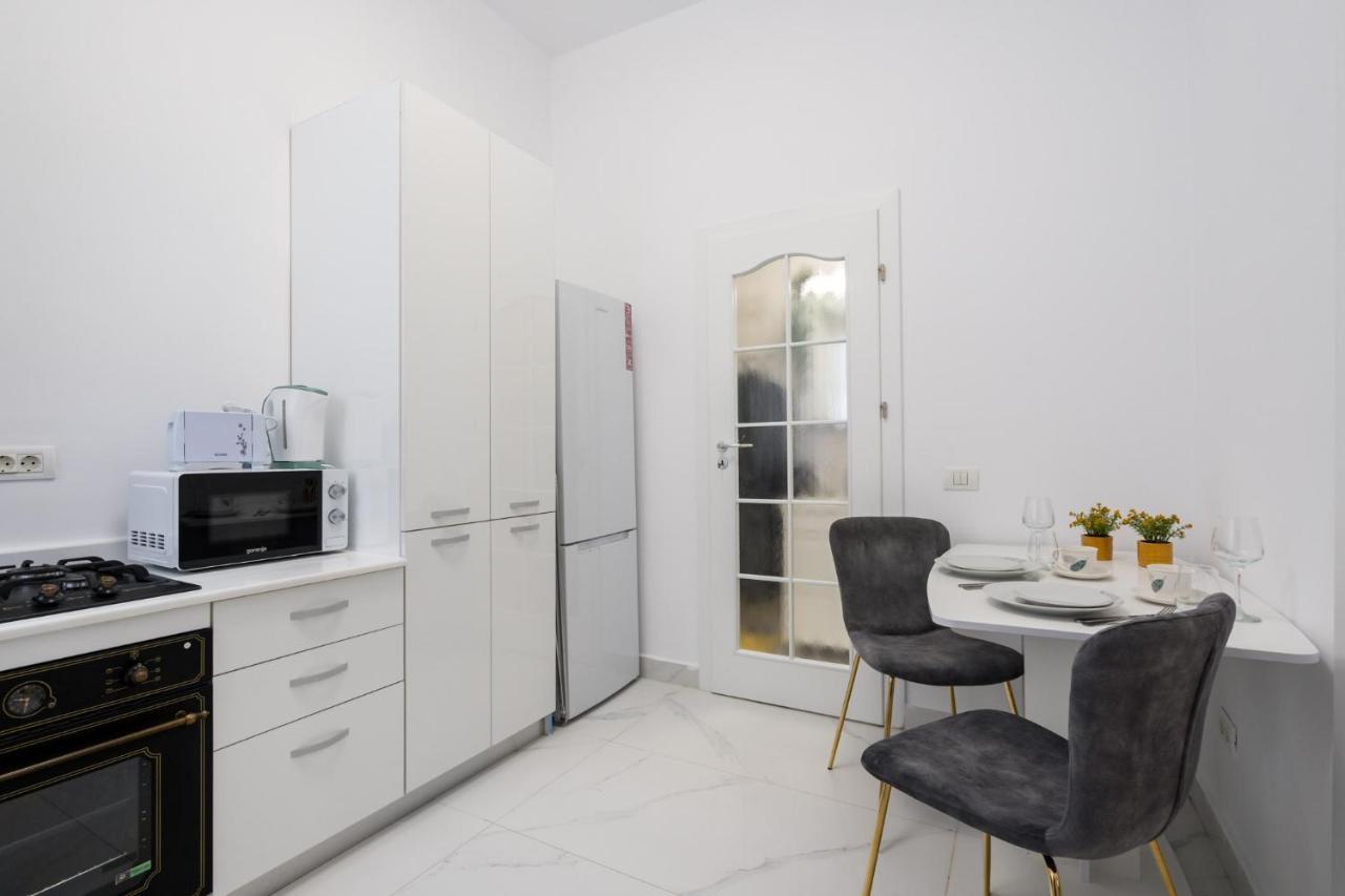 Sunset-Apartment Bucharest Exterior photo